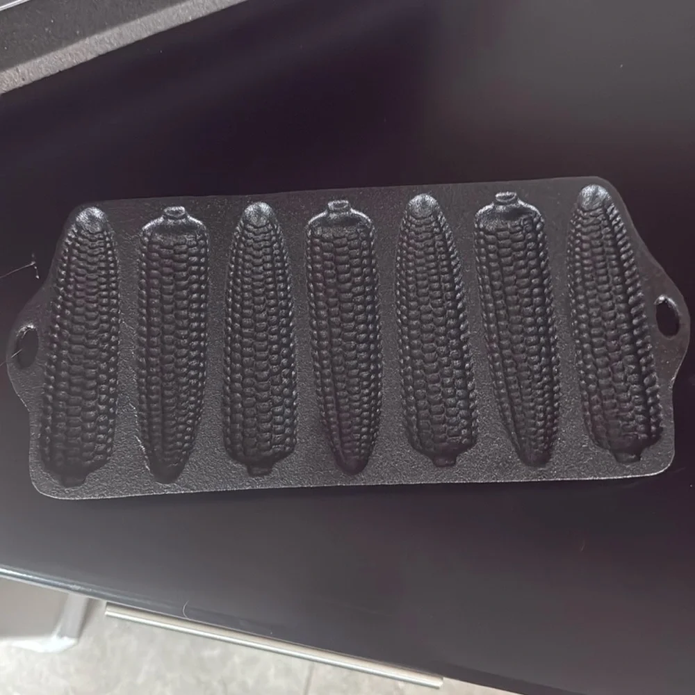 Cornbread Pan - Picture 2 of 3